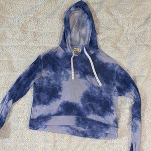 ✨3/$25✨hollister sweater